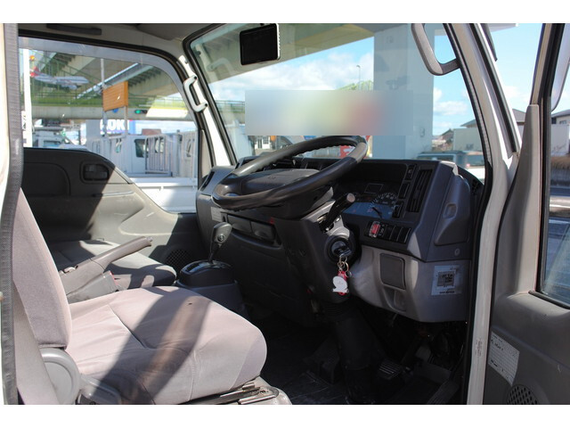 いすゞエルフ幌車小型（2t・3t）[写真27]