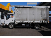 いすゞエルフ幌車小型（2t・3t）[写真04]