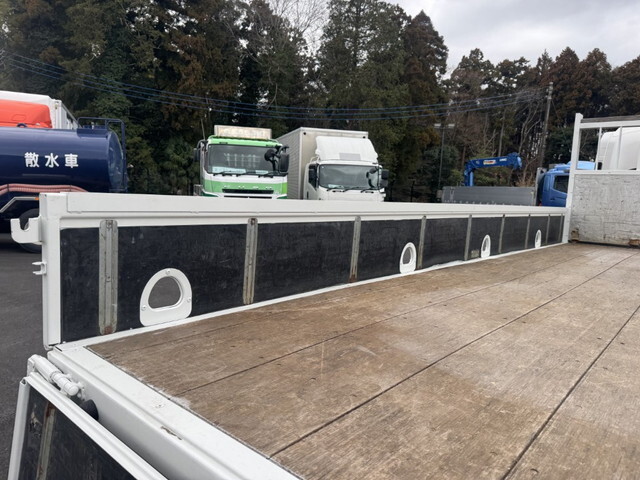 いすゞフォワードクレーン4段中型（4t）[写真10]