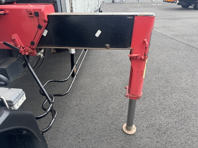 いすゞフォワードクレーン4段中型（4t）[写真16]