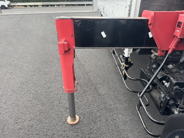 いすゞフォワードクレーン4段中型（4t）[写真18]