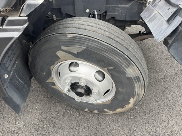 いすゞフォワードクレーン4段中型（4t）[写真27]