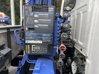 いすゞエルフクレーン4段小型（2t・3t）[写真13]