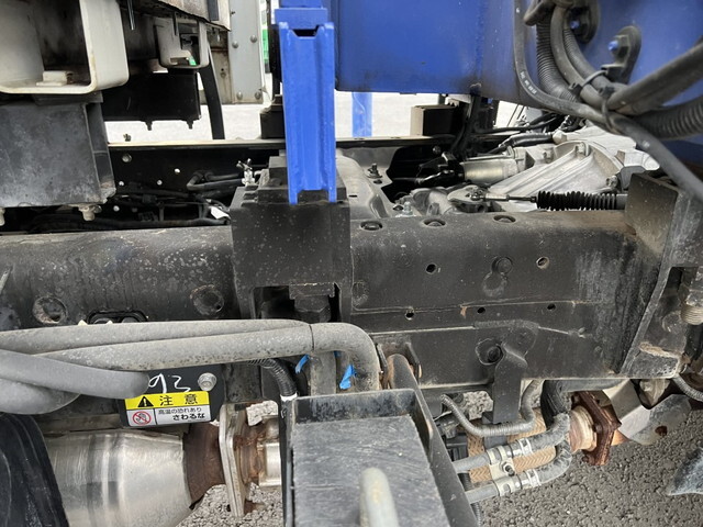 いすゞエルフクレーン4段小型（2t・3t）[写真29]