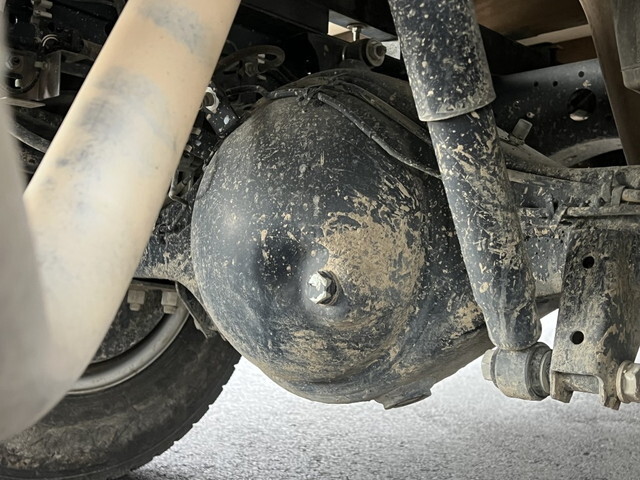 いすゞエルフクレーン4段小型（2t・3t）[写真31]