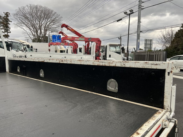 いすゞエルフクレーン4段小型（2t・3t）[写真09]