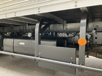 三菱ふそうキャンターアルミバン小型（2t・3t）[写真13]