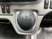 三菱ふそうキャンターアルミバン小型（2t・3t）[写真20]