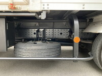 三菱ふそうキャンターアルミバン小型（2t・3t）[写真32]