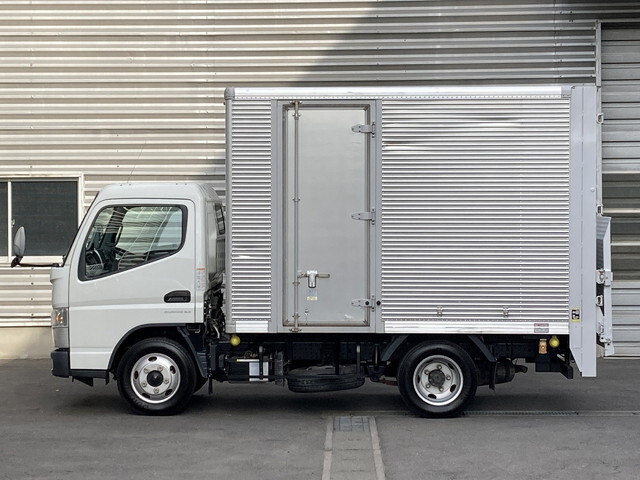 日産アトラスアルミバン小型（2t・3t）[写真03]