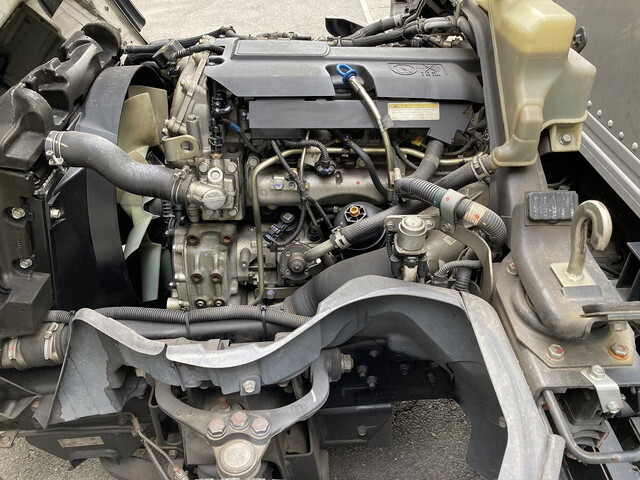 日産アトラスアルミバン小型（2t・3t）[写真31]