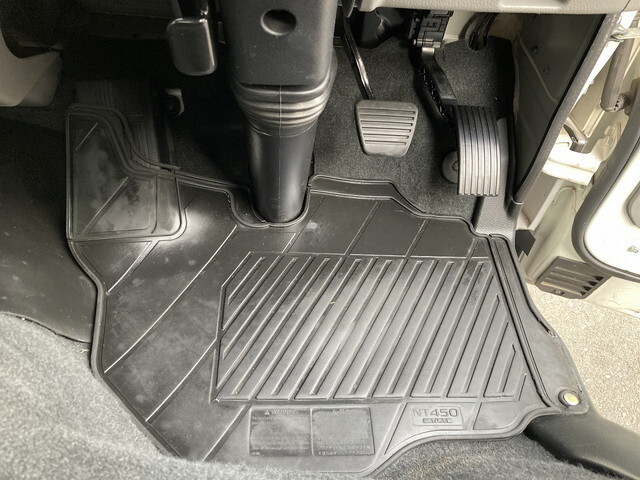 日産アトラスアルミバン小型（2t・3t）[写真37]