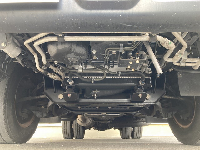 日産アトラスアルミバン小型（2t・3t）[写真08]