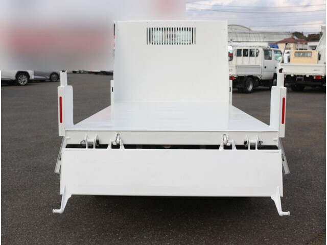 三菱ふそうキャンターダンプ小型（2t・3t）[写真11]