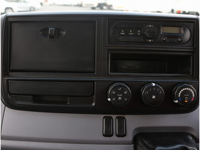 三菱ふそうキャンターダンプ小型（2t・3t）[写真26]