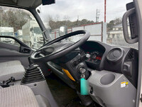 日野デュトロアルミウイング小型（2t・3t）[写真12]