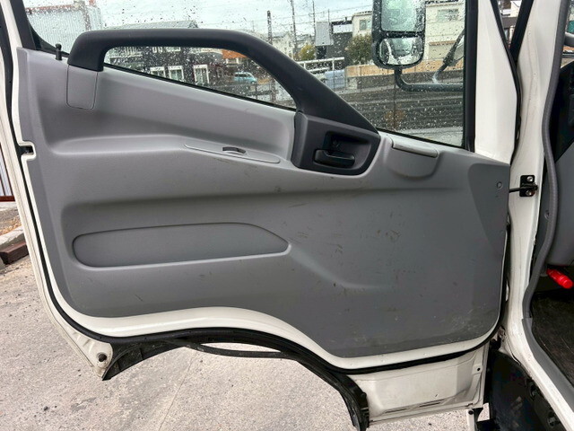 日野デュトロアルミウイング小型（2t・3t）[写真13]