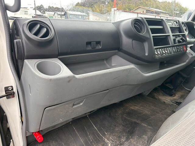 日野デュトロアルミウイング小型（2t・3t）[写真18]