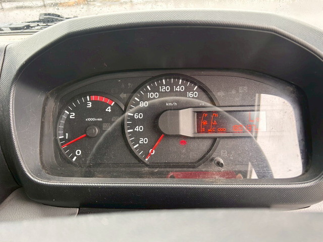 日野デュトロアルミウイング小型（2t・3t）[写真21]