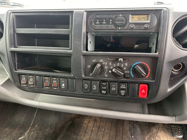 日野デュトロアルミウイング小型（2t・3t）[写真23]