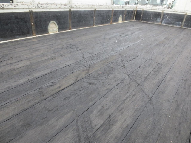 いすゞフォワードクレーン4段中型（4t）[写真27]