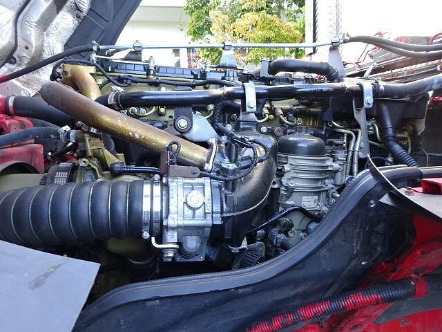 三菱ふそうスーパーグレート冷蔵冷凍ウイング大型（10t）[写真23]