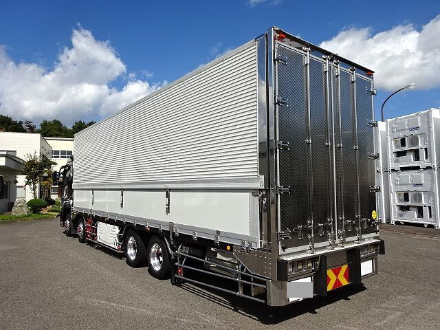 三菱ふそうスーパーグレート冷蔵冷凍ウイング大型（10t）[写真04]