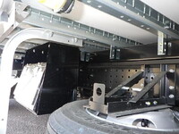 三菱ふそうキャンターアルミバン小型（2t・3t）[写真16]