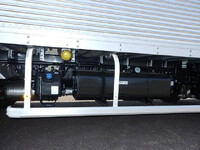 三菱ふそうキャンターアルミバン小型（2t・3t）[写真18]