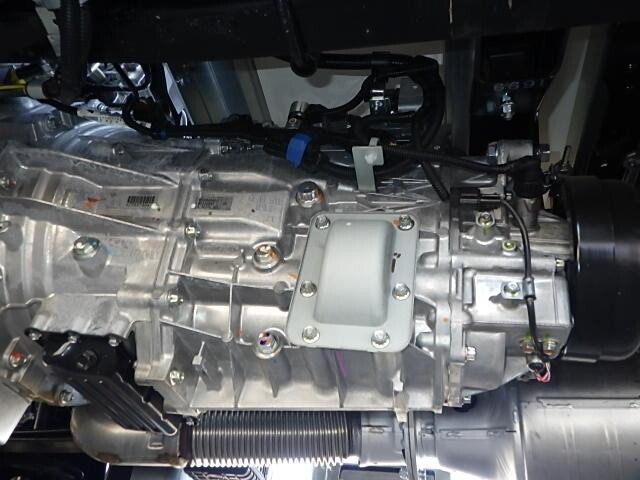 三菱ふそうキャンターアルミバン小型（2t・3t）[写真18]