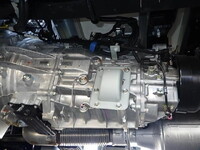 三菱ふそうキャンターアルミバン小型（2t・3t）[写真19]