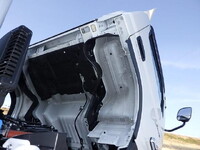 三菱ふそうキャンターアルミバン小型（2t・3t）[写真31]