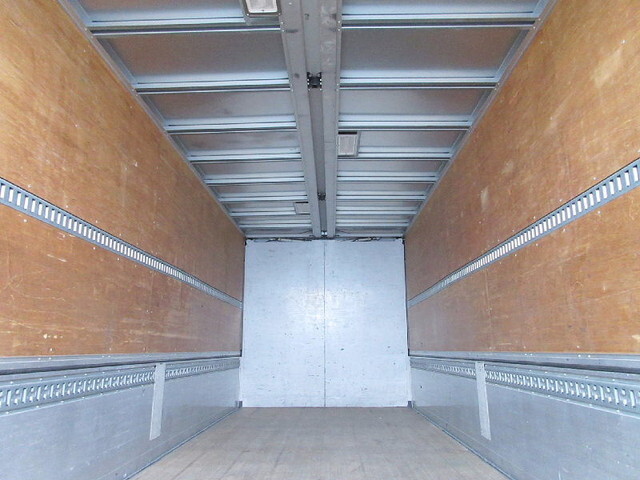 日野レンジャーアルミウイング中型（4t）[写真07]