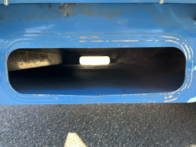 いすゞエルフパッカー車（塵芥車）小型（2t・3t）[写真11]