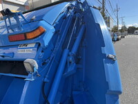 いすゞエルフパッカー車（塵芥車）小型（2t・3t）[写真14]