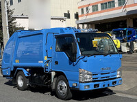 いすゞエルフパッカー車（塵芥車）小型（2t・3t）[写真01]