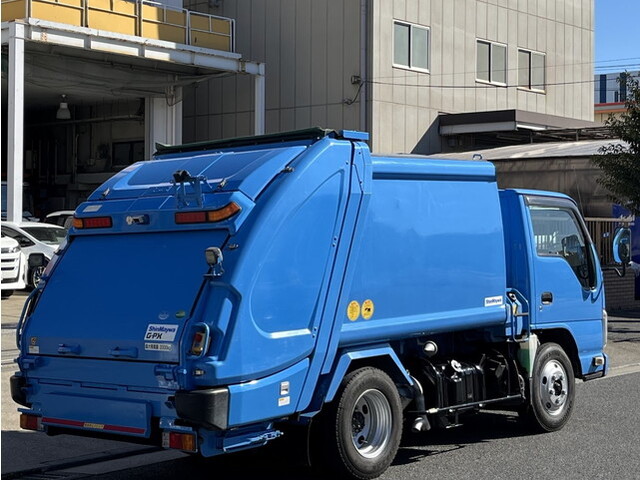 いすゞエルフパッカー車（塵芥車）小型（2t・3t）[写真05]