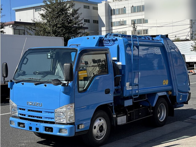 いすゞエルフパッカー車（塵芥車）小型（2t・3t）[写真08]
