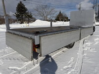 いすゞフォワード平ボディ中型（4t）[写真11]