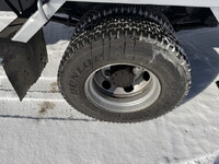 いすゞフォワード平ボディ中型（4t）[写真28]