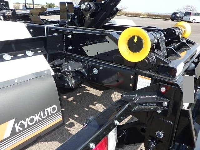 三菱ふそうファイターコンテナ専用車中型（4t）[写真16]