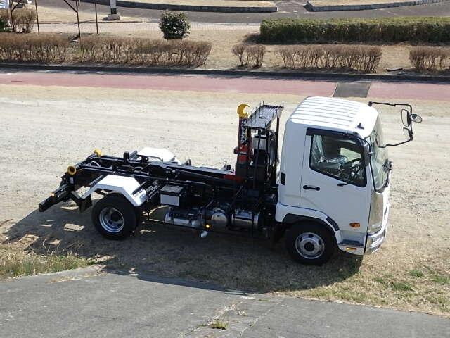 三菱ふそうファイターコンテナ専用車中型（4t）[写真23]