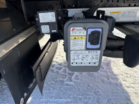 いすゞエルフアルミバン小型（2t・3t）[写真19]