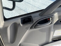 いすゞエルフアルミバン小型（2t・3t）[写真30]