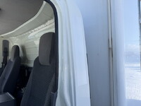 いすゞエルフアルミバン小型（2t・3t）[写真38]