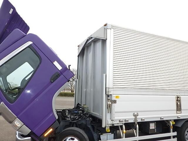 三菱ふそうキャンターアルミウイング小型（2t・3t）[写真27]