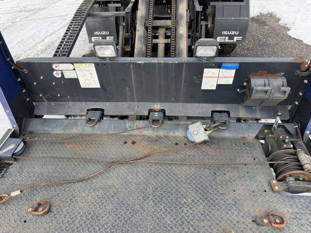 いすゞエルフセーフティローダー小型（2t・3t）[写真13]