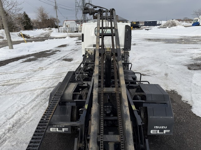 いすゞエルフセーフティローダー小型（2t・3t）[写真15]