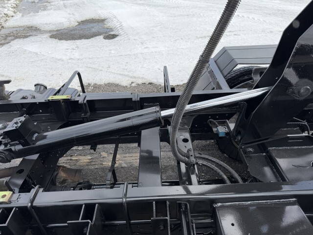 いすゞエルフセーフティローダー小型（2t・3t）[写真17]