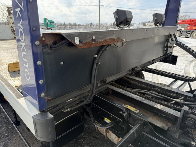 いすゞエルフセーフティローダー小型（2t・3t）[写真23]